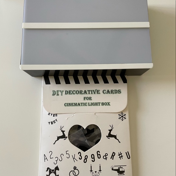 Cinematic Light Box - Picture 2 of 7